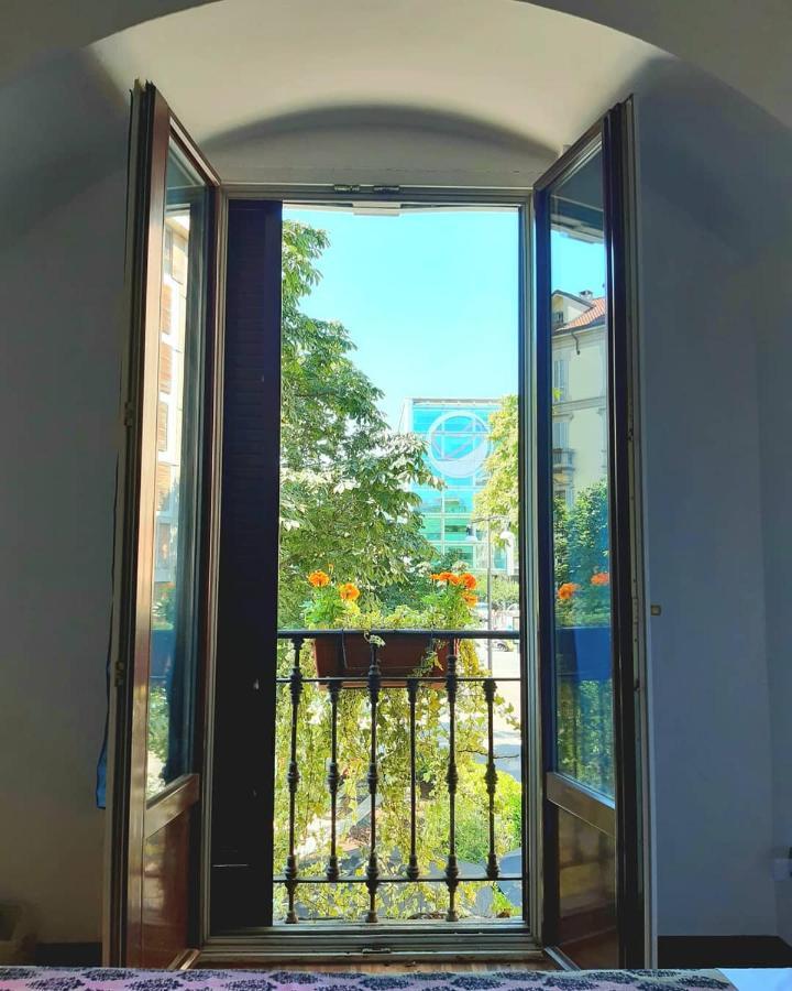 鲁姆住宿加早餐旅馆 米兰 外观 照片